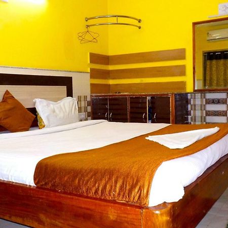 Goroomgo Laxmi Resort Пури Экстерьер фото